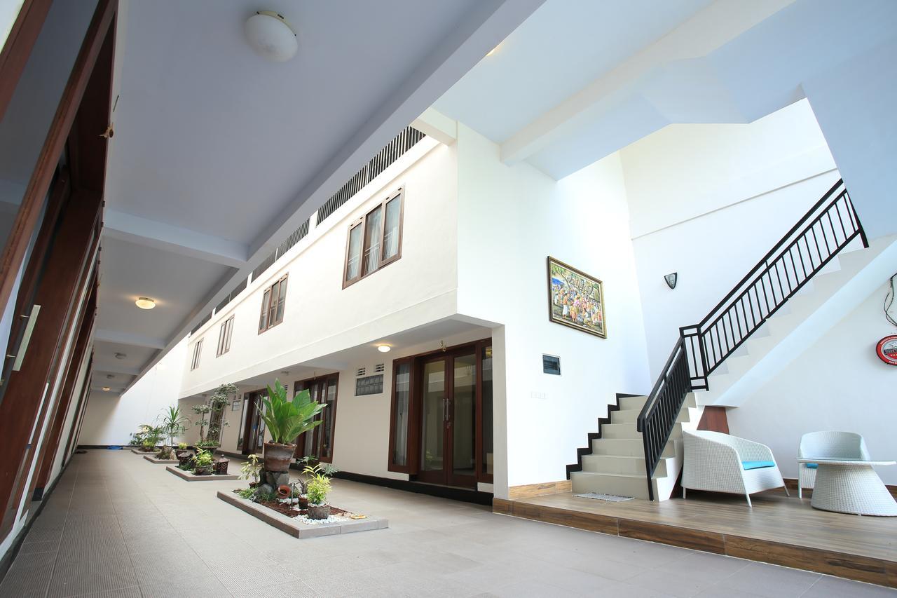 Legian Village Residence Seminyak  Exterior photo