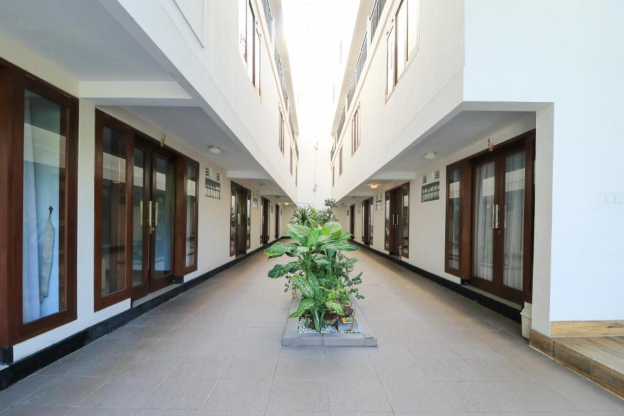 Legian Village Residence Seminyak  Exterior photo